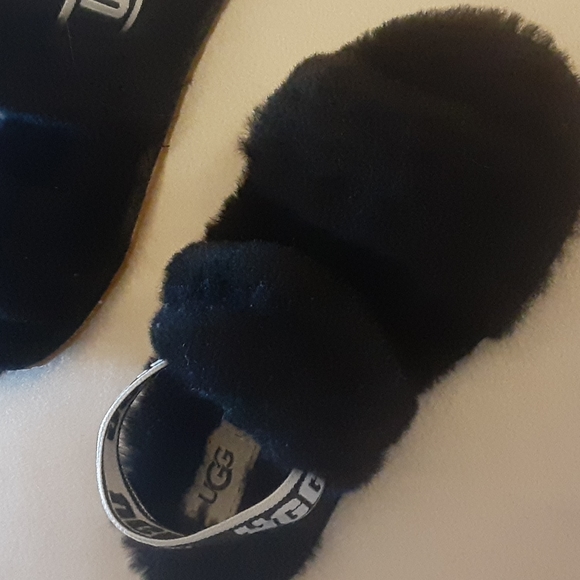 Ugg slip on fur slides nwot - Picture 2 of 6